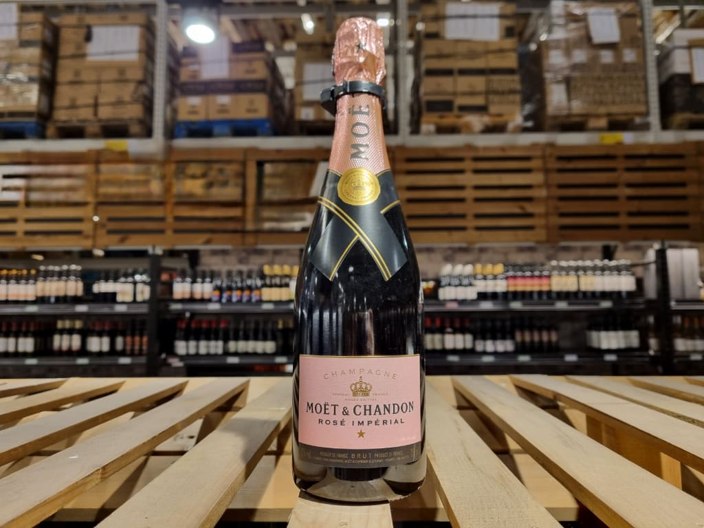 pinot noir sparkling